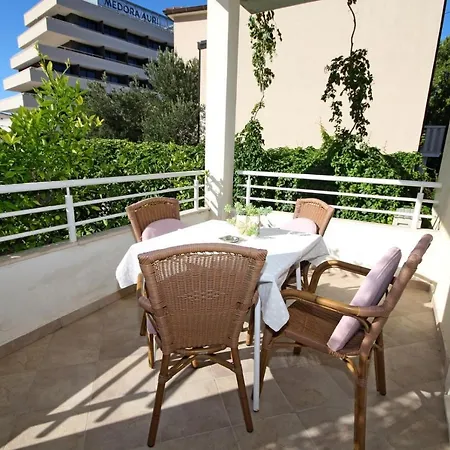 Apartment Drage *